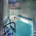Hotell Tustan 4*