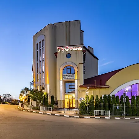 Hotel Tustan 4*