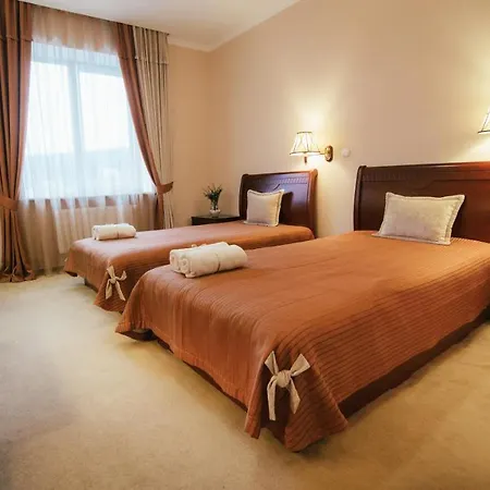 Tustan Hotel