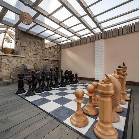 Отель тустань 4*