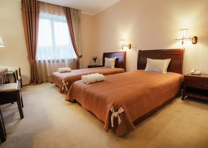 Tustan Hotel