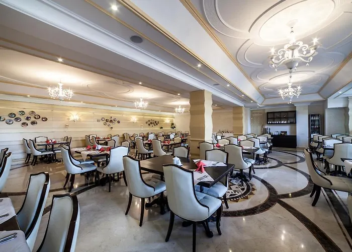 Hotel Tustan 4*