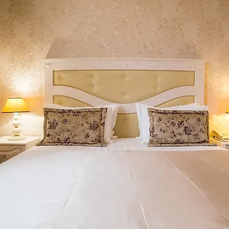 Tustan Hotel Skhidnytsia